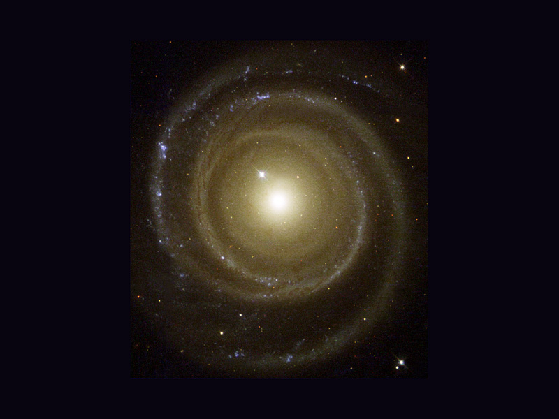 Backwards Spiral Galaxy, NGC 4622